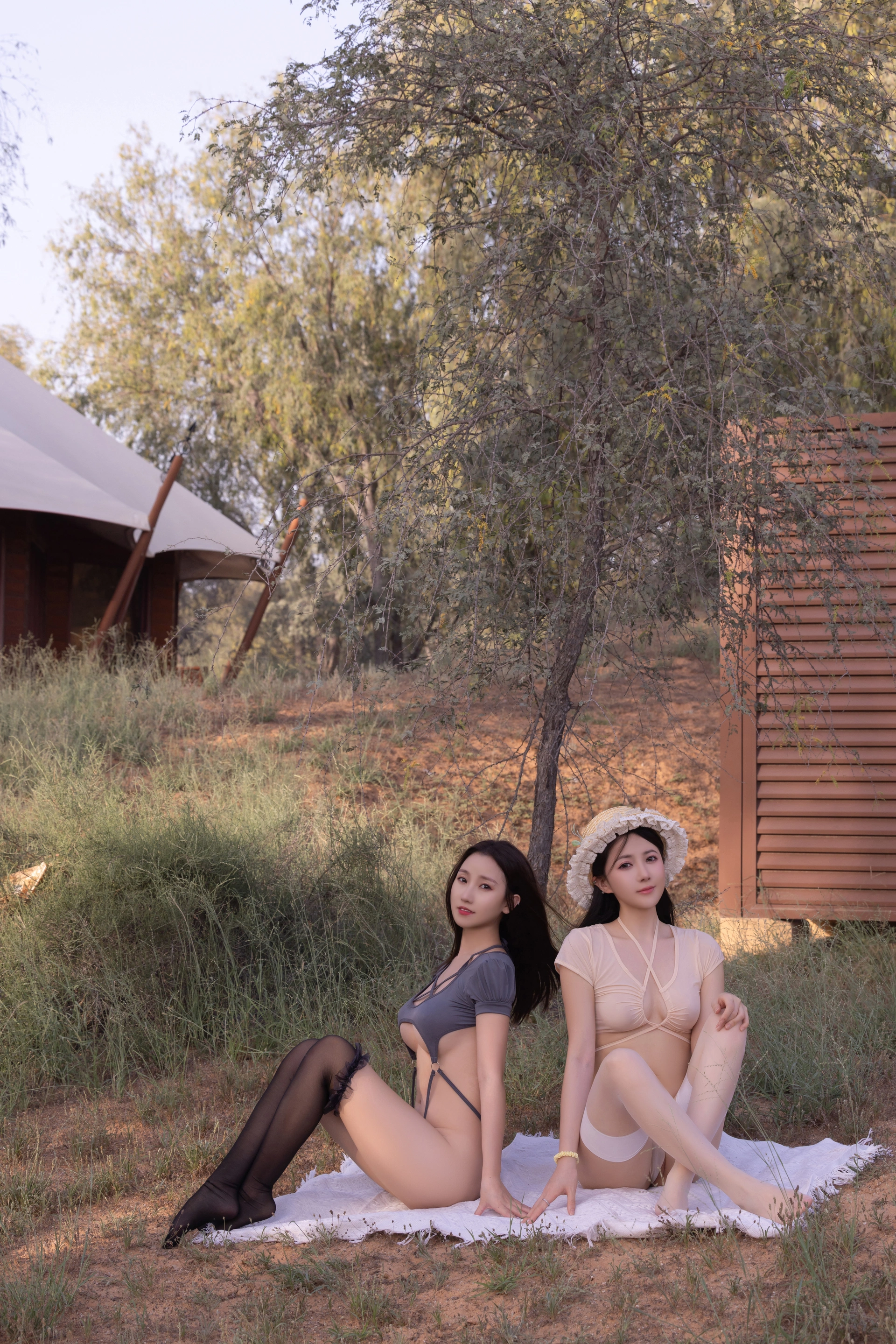 016.杏子Yada – 内购无水印  &鱼子酱Fish - 双人性感演绎 [125P-1.48GB] - 副本 0
